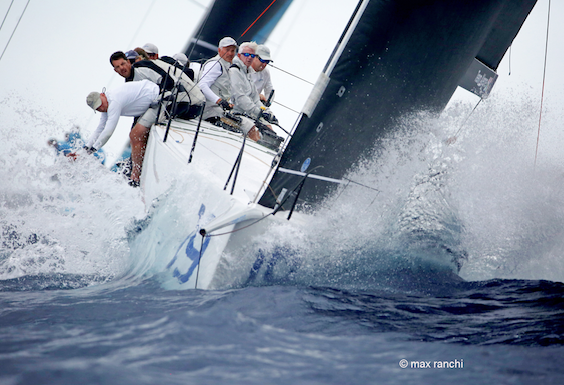 RECITAL DE ALEGRE EN LA MENORCA 52 SUPER SERIES SAILING WEEK